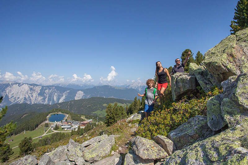 Wandern mit der Familie in Hochötz